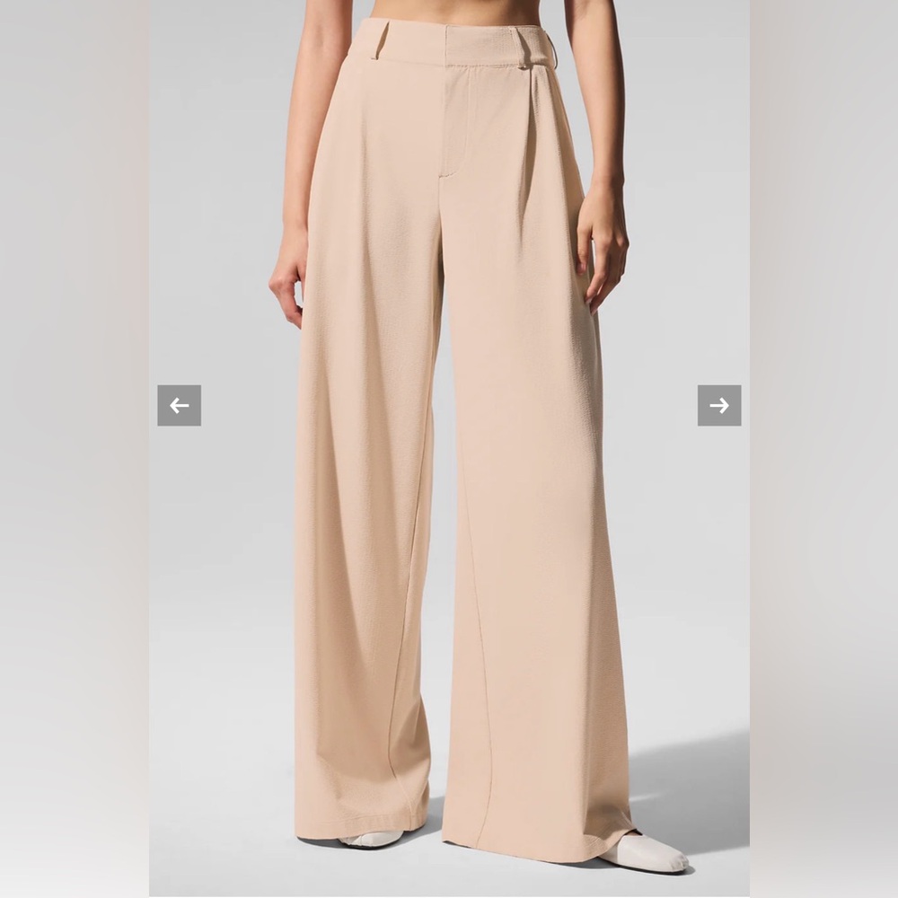 High-Waist Dreamscape Trouser (Regular)